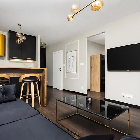Of The Kings - Onyks Apartament